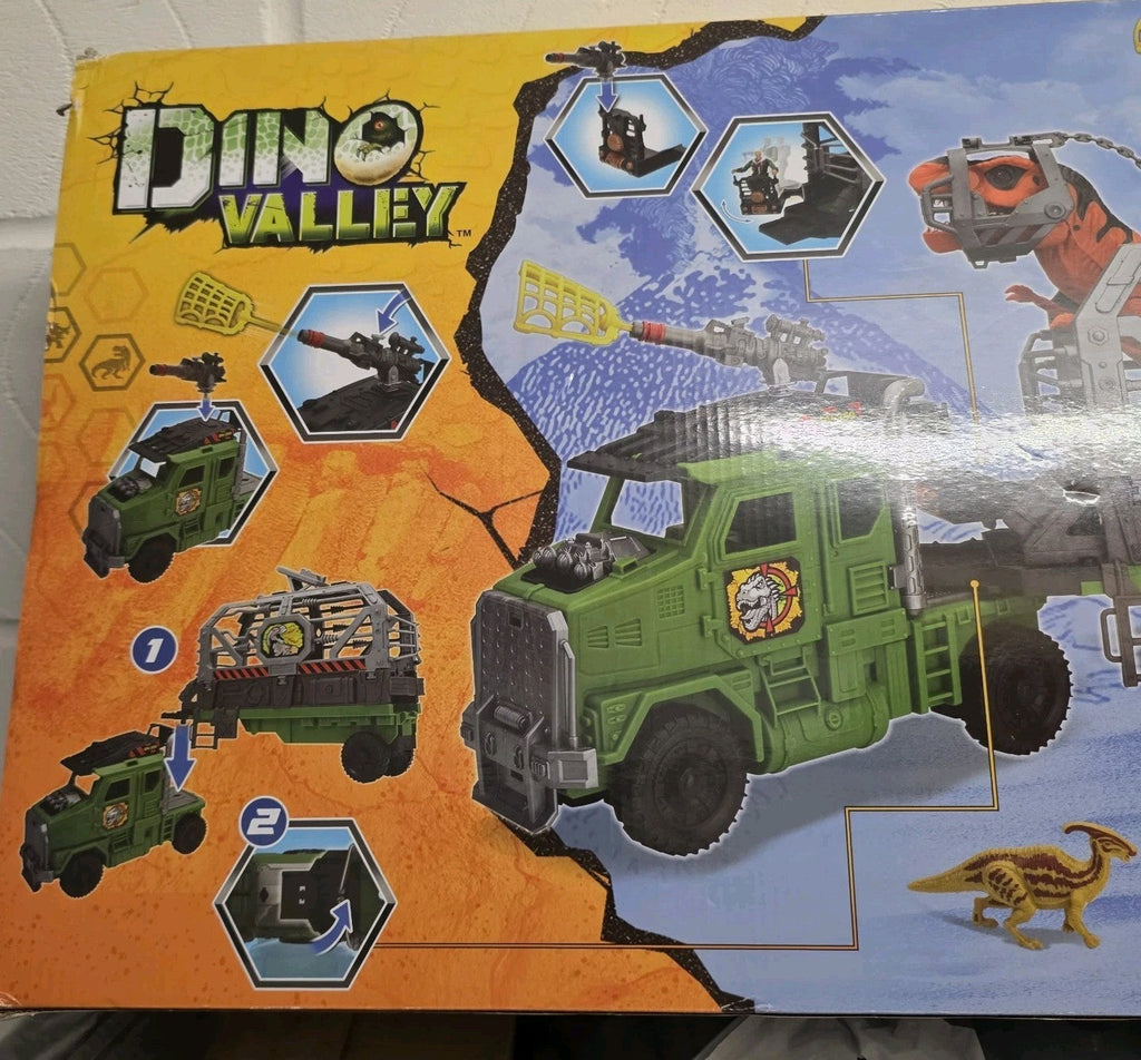 Dino Valley Light & Sounds Ultimate Convoy Playset