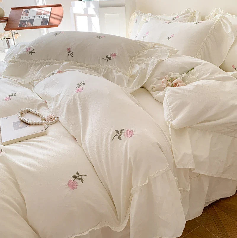 3pcs Rose Embroidered Duvet Cover Set (1*Duvet Cover + 2*Pillowcase, Without