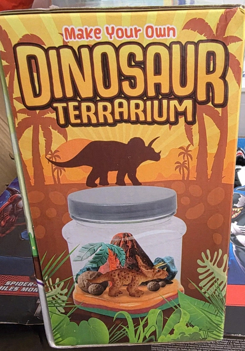 Make Your Own Dinosaurs