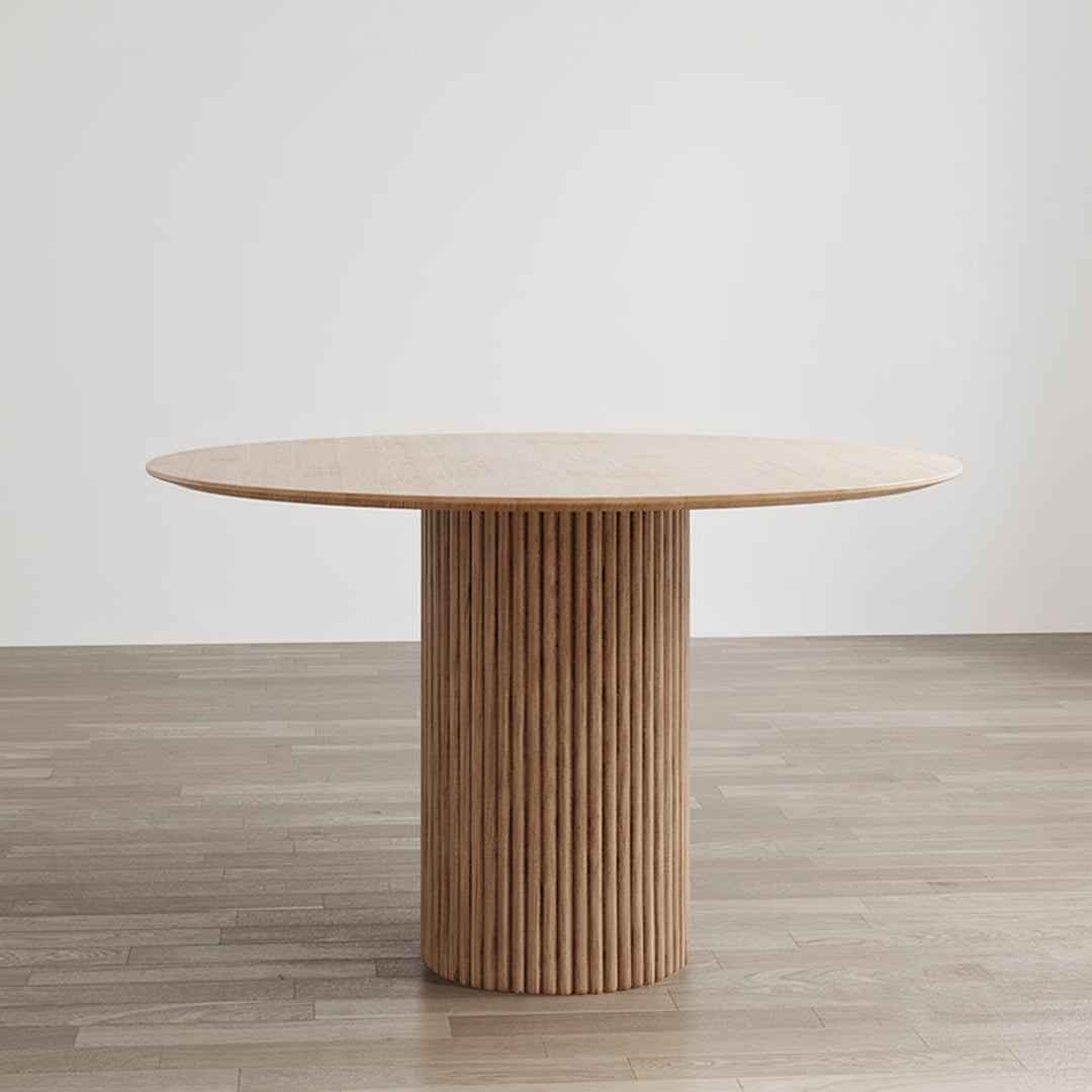 Ivar Round Dining Table, Oak Or Walnut