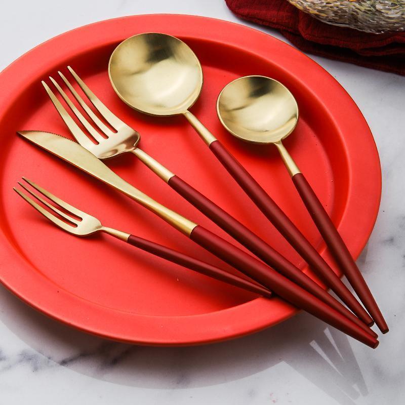 6 Piece Cutlery Set, Red