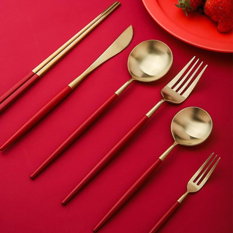 6 Piece Cutlery Set, Red