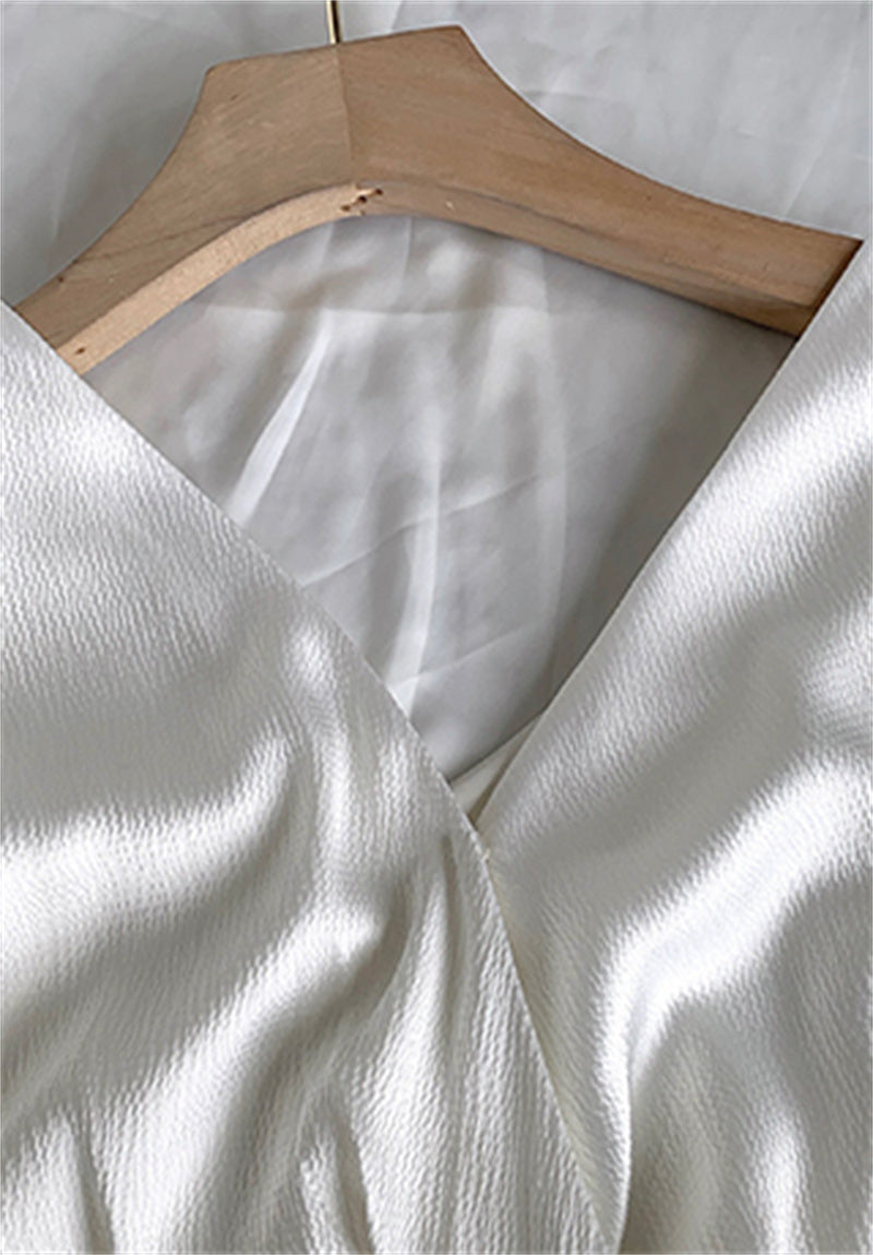 Women's Texture White V Neck Dress