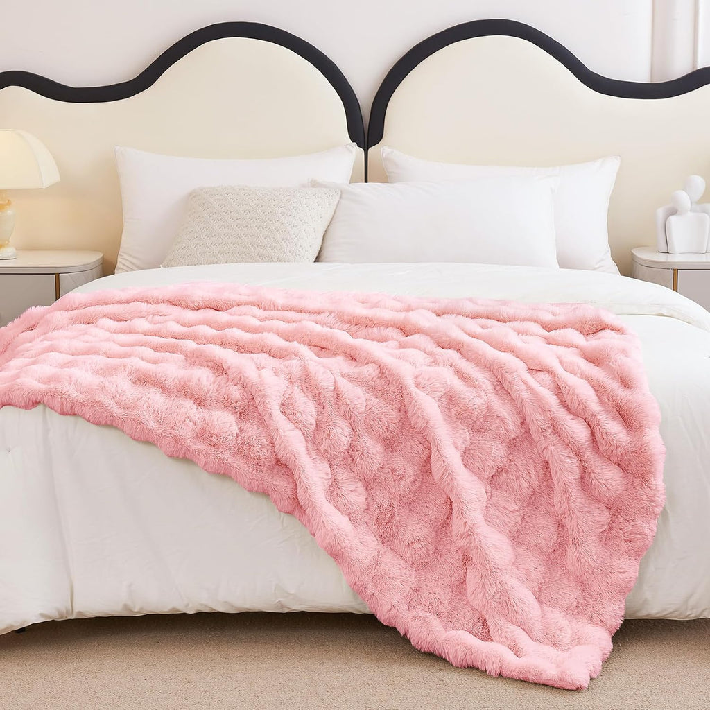 Luxury Faux Fur Throw Blanket