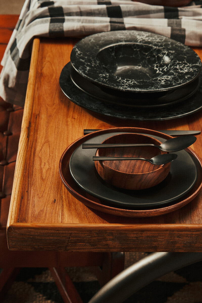 Kora Round Acacia Wood Plate