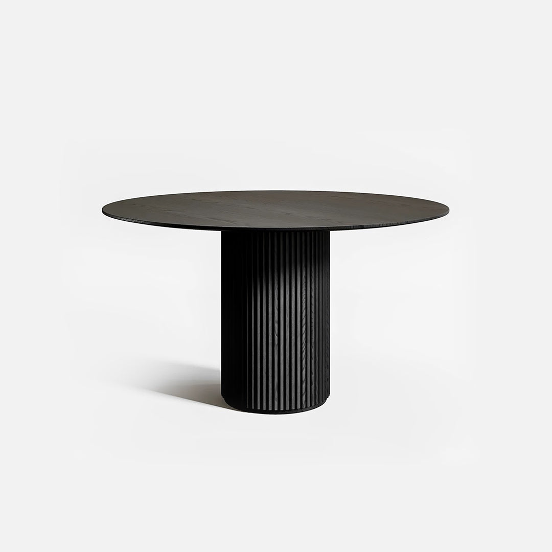 Ivar Round Dining Table, Oak Or Walnut