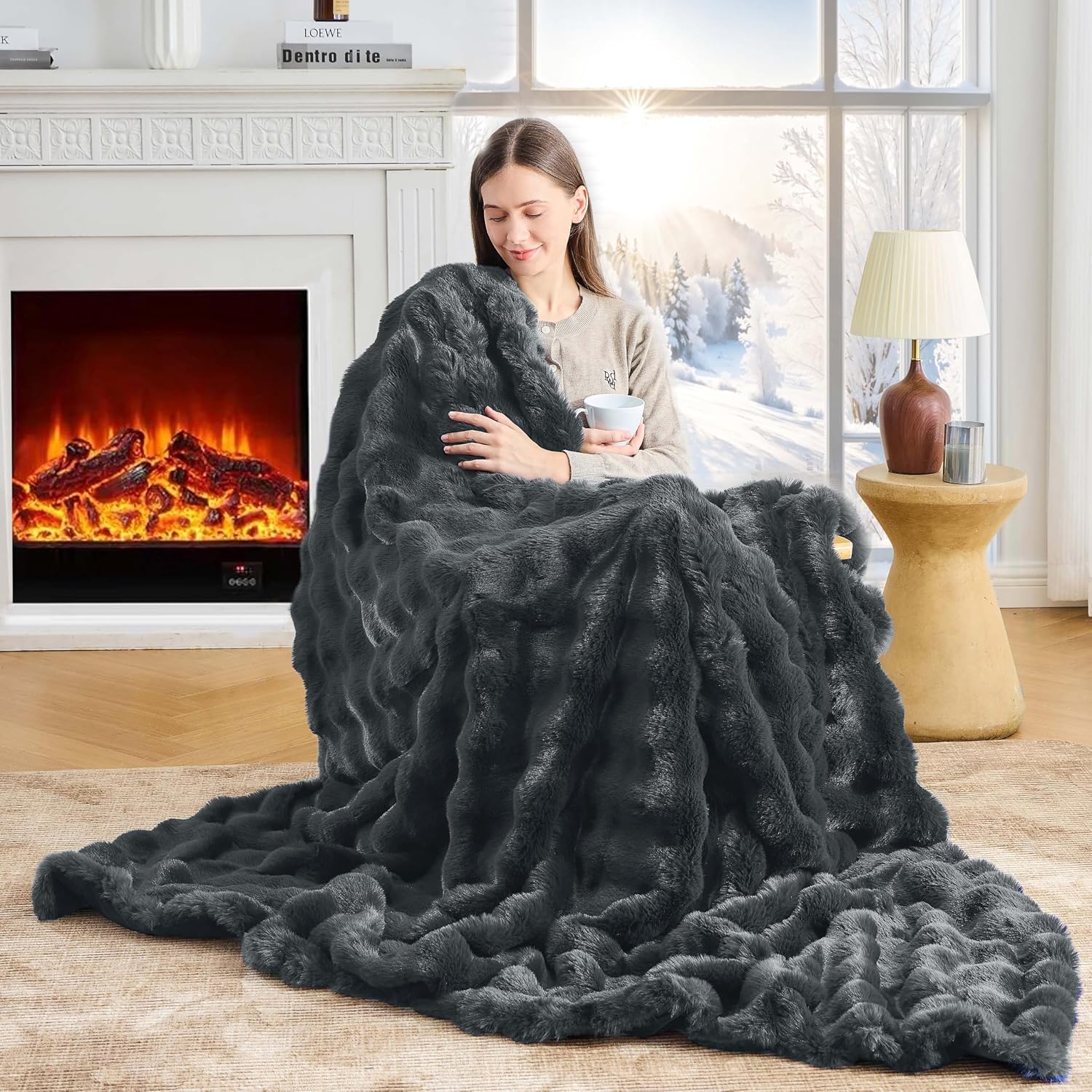 Luxury Faux Fur Throw Blanket