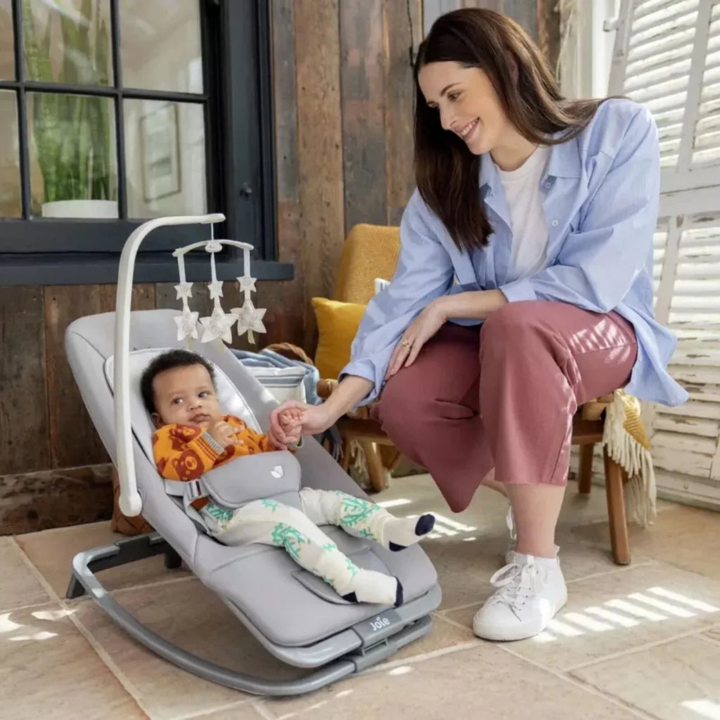 Joie Dreamer Rocker - Strata Acorn Wood