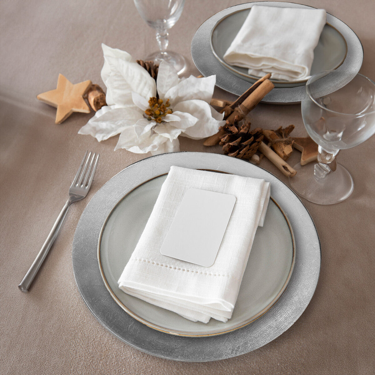 Set of Four 33cm Dia Flat Style Silver Decorative Charger Plates