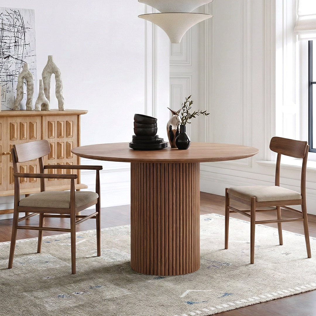 Ivar Round Dining Table, Oak Or Walnut