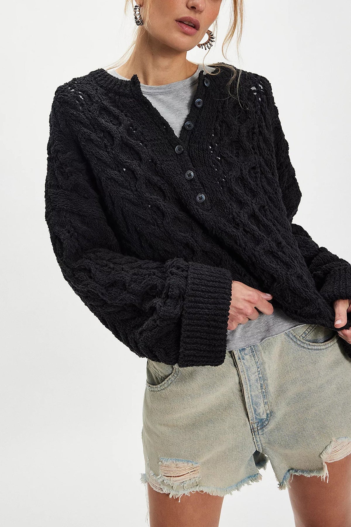 Cable Loose-fitting Solid Color Pullover Sweater