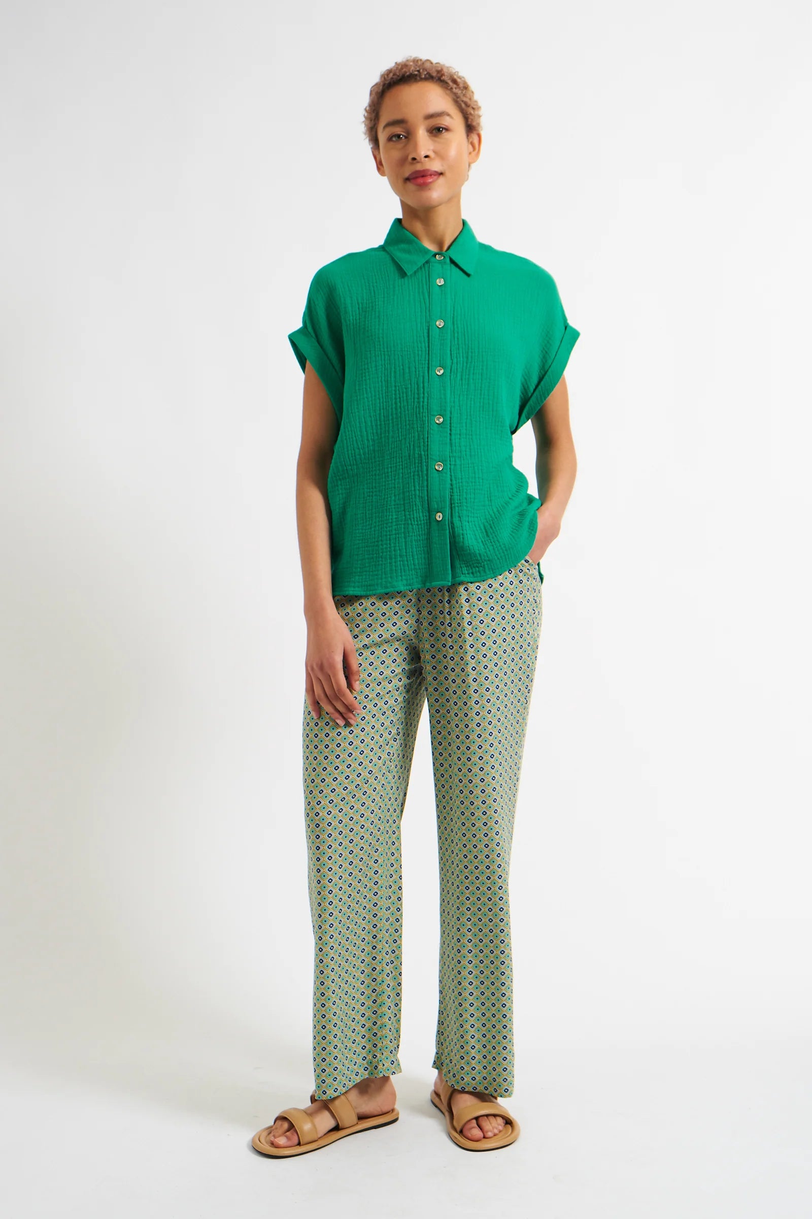 Abinaya Double Gauze Short Sleeved Shirt - Green