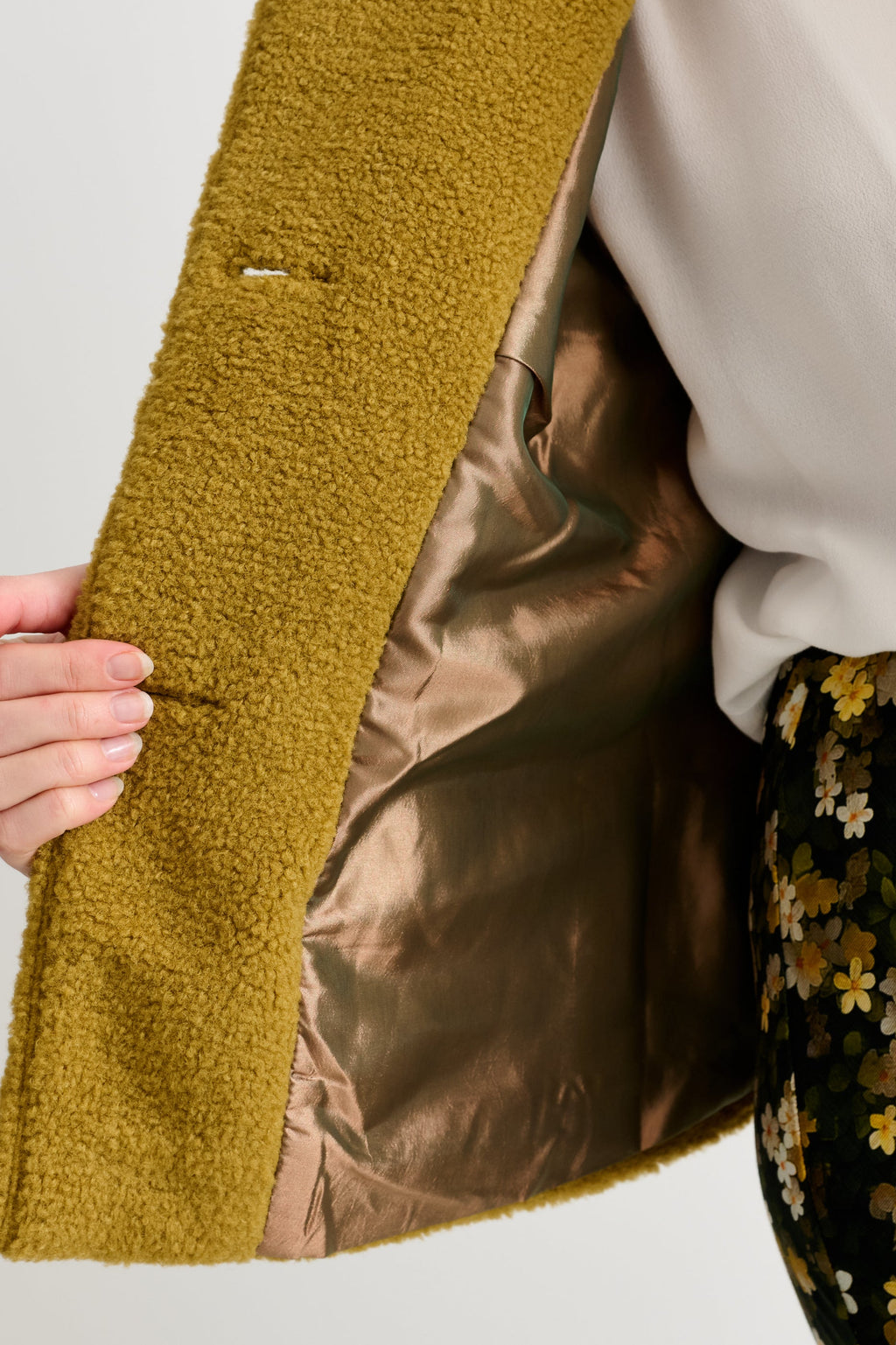 Apple Borg Faux Fur Collar Cropped Jacket - Mustard