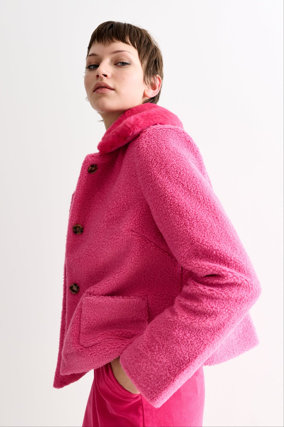 Apple Borg Faux Fur Collar Cropped Jacket - Pink