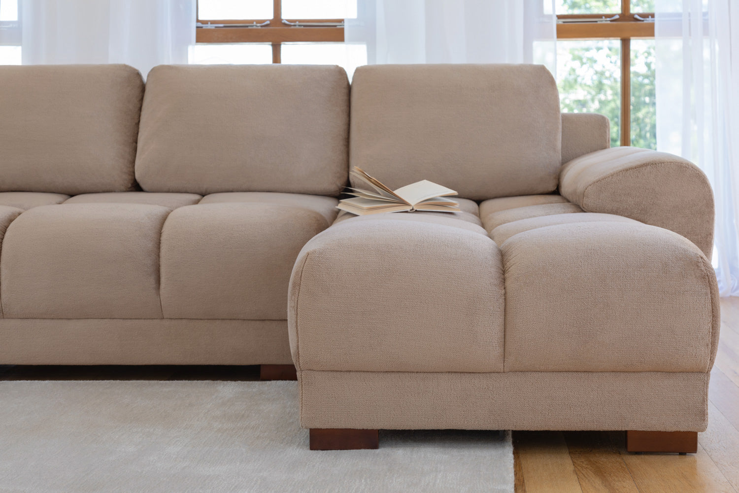 Azzuro  Universal Corner Sofa bed: Plush Velvet, Convertible Sofa with Storage