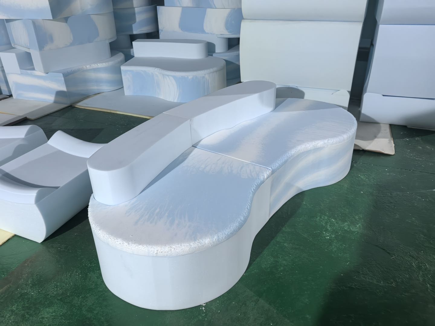 Cirrus Curve Modular Sofa | Sculptural Comfort