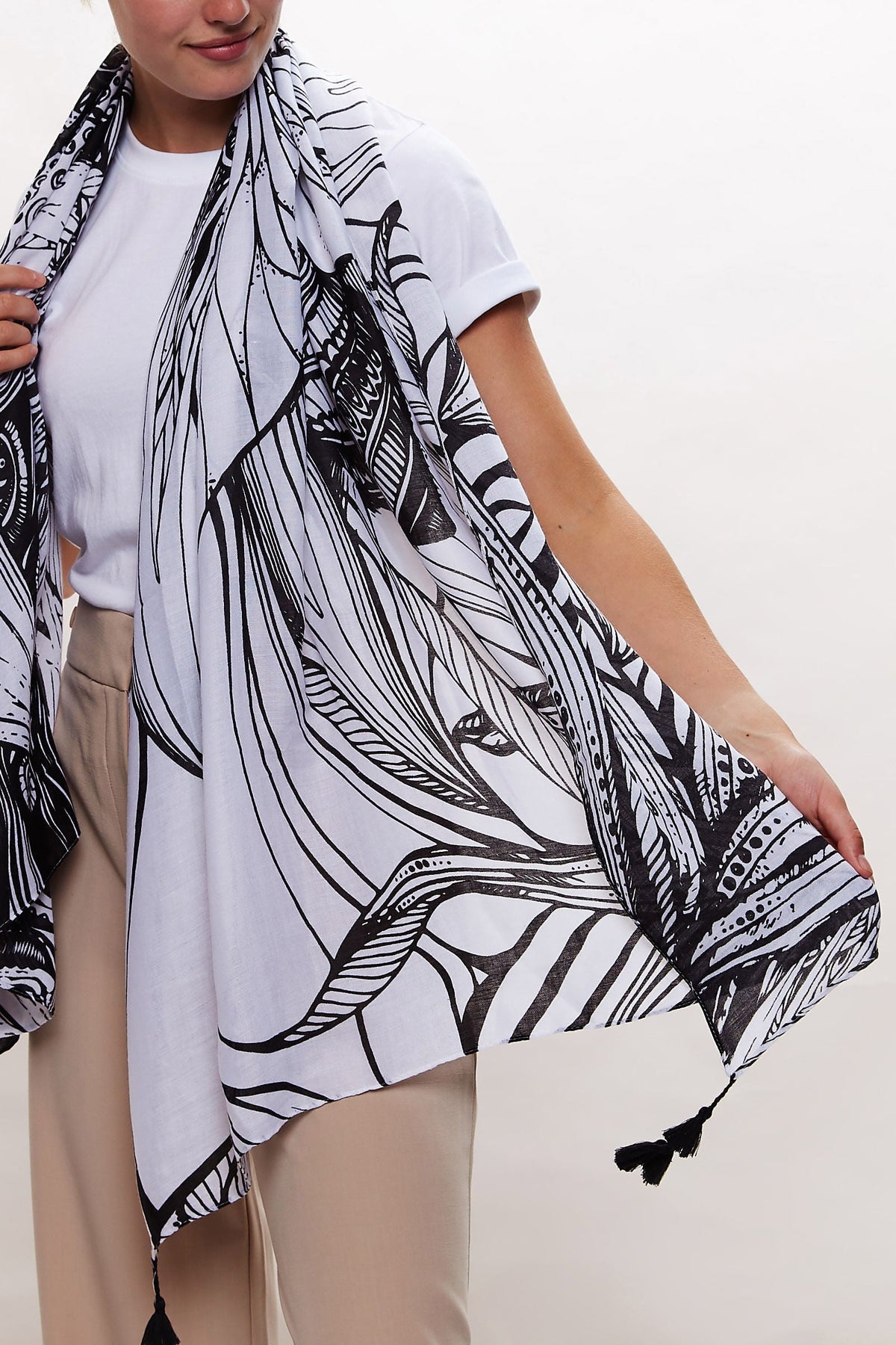 Louche Bee-Utiful Bee Printed Scarf