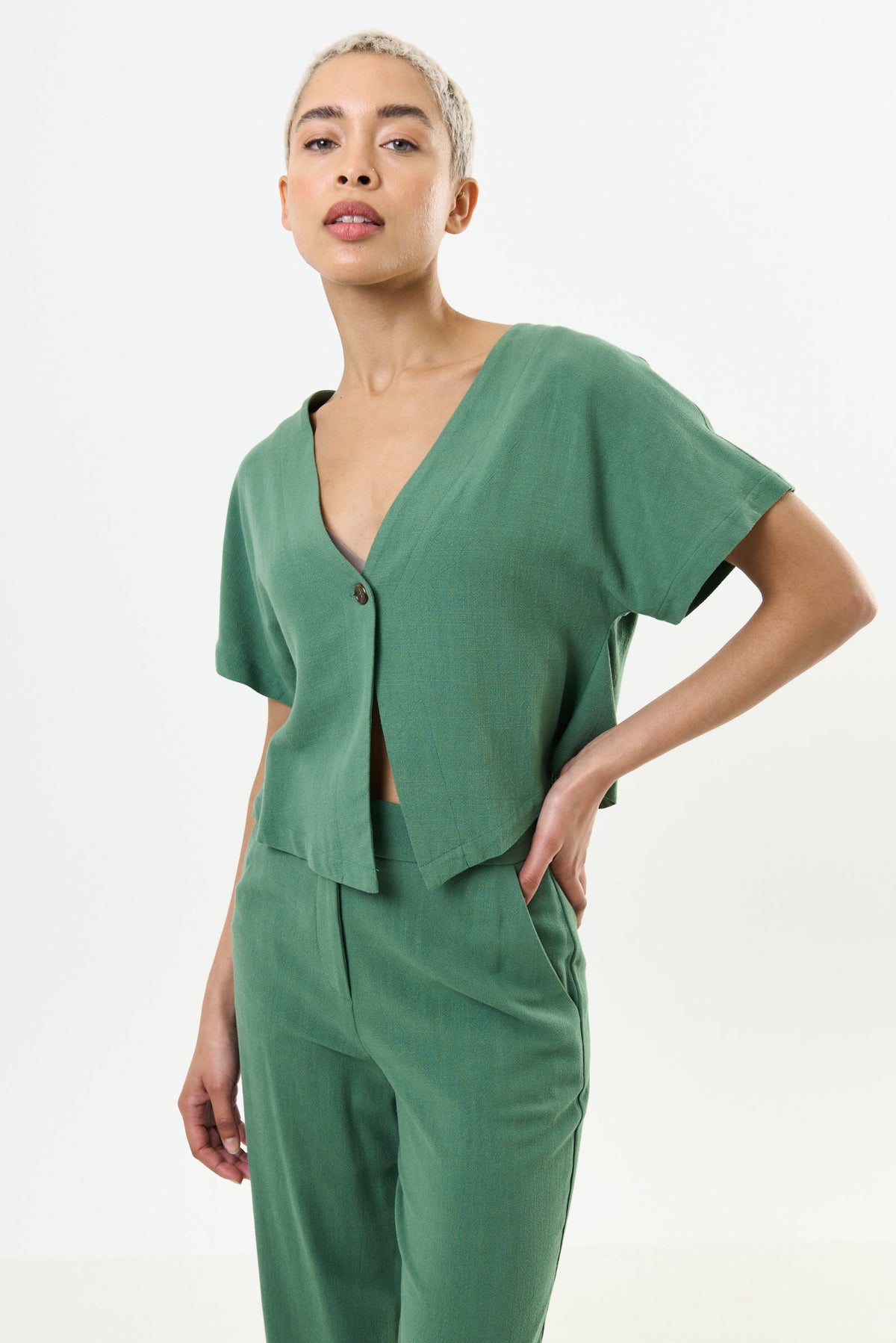 Cloe Linen Mix Waistcoat Top - Green