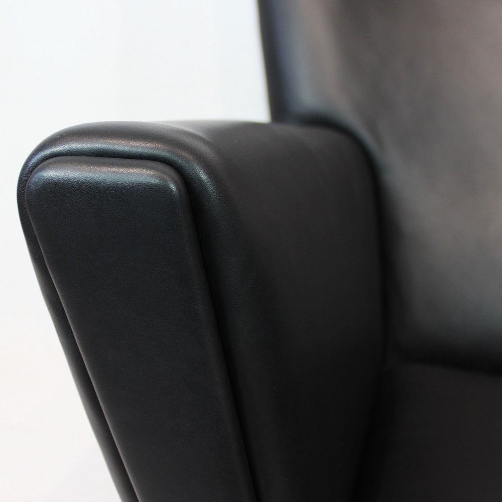 Carnaby High Back Armchair with Ottoman, Black