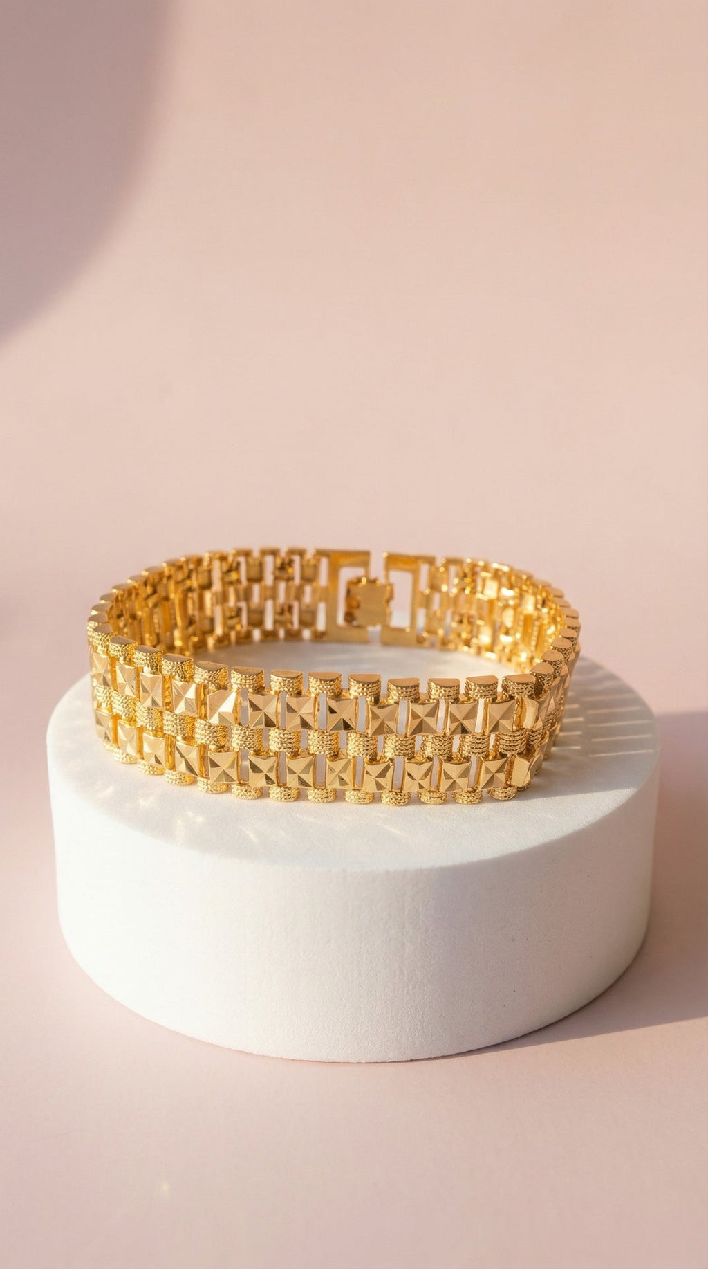 Waterproof 24k Gold Plated Square Textured Link Bracelet