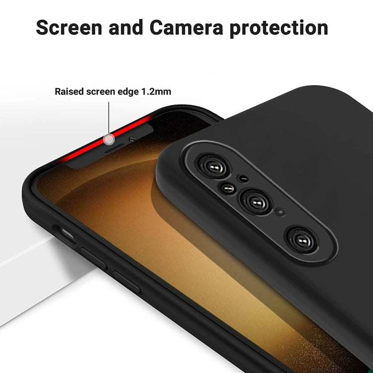 For Sony Xperia 1 V Pure Color Liquid Silicone Shockproof Phone Case(Black)