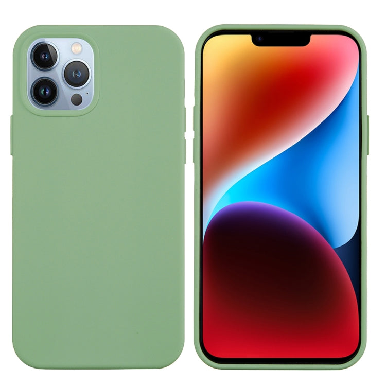 For iPhone 15 Pro Max Solid Color Silicone Phone Case(Mint Green)