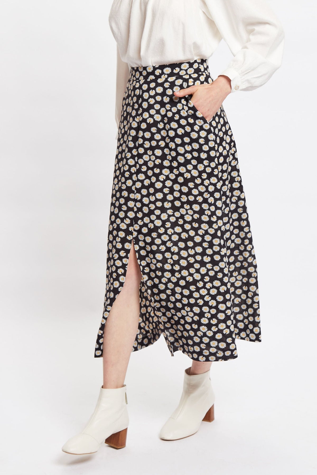 Louche Edie Daisy Dancer Midi Skirt - Black