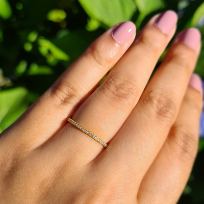Slim Full Eternity Ring (1.2 mm) in Gold