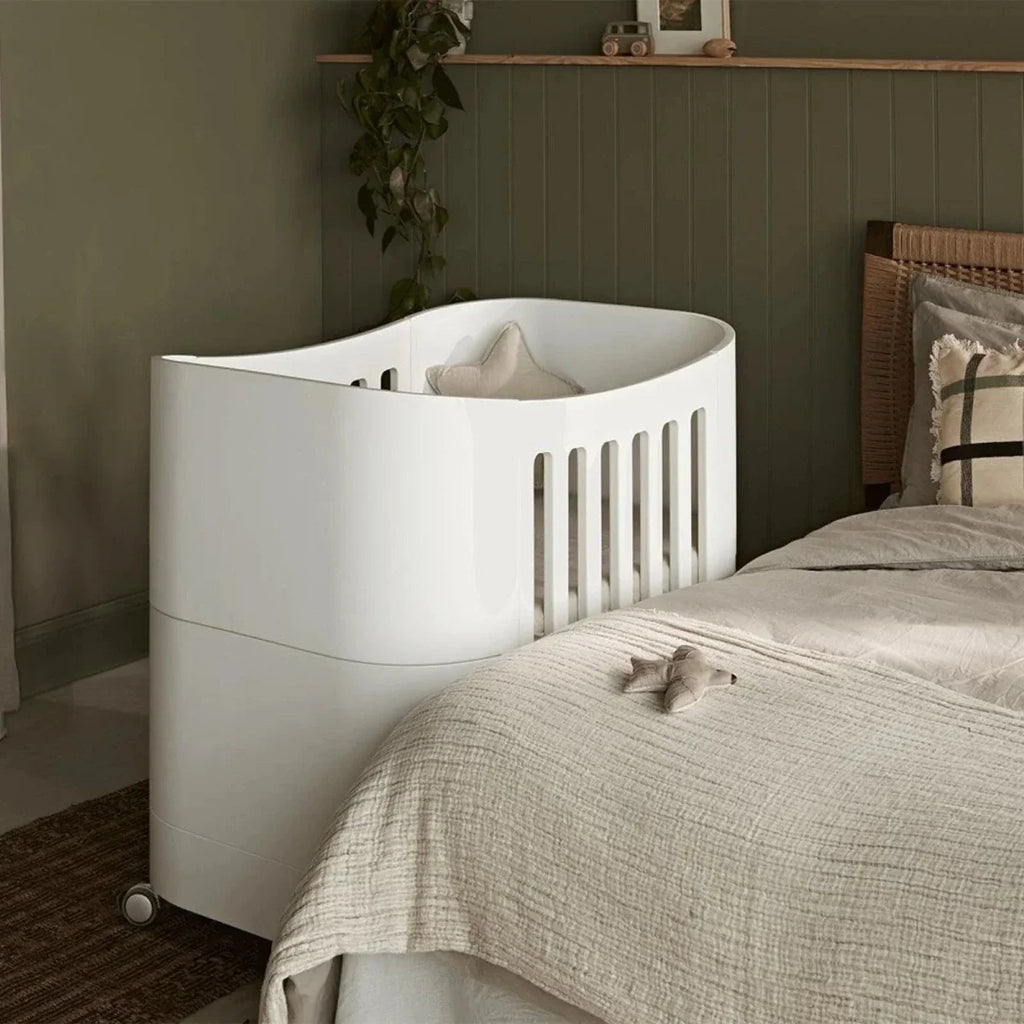 Gaia Baby Serena All-In-One Cot Bed Set - White/Walnut