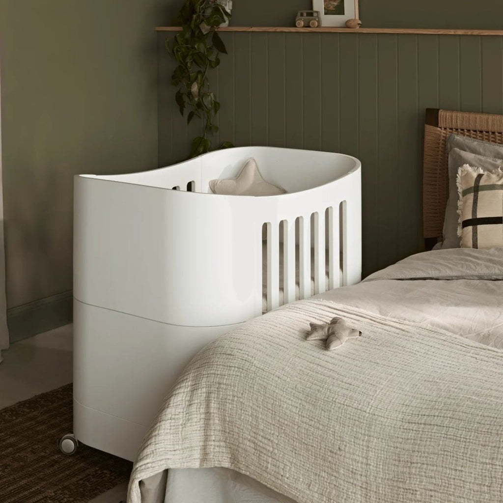 Gaia Baby Serena Mini Cot & Cot Bed Set - White/Walnut