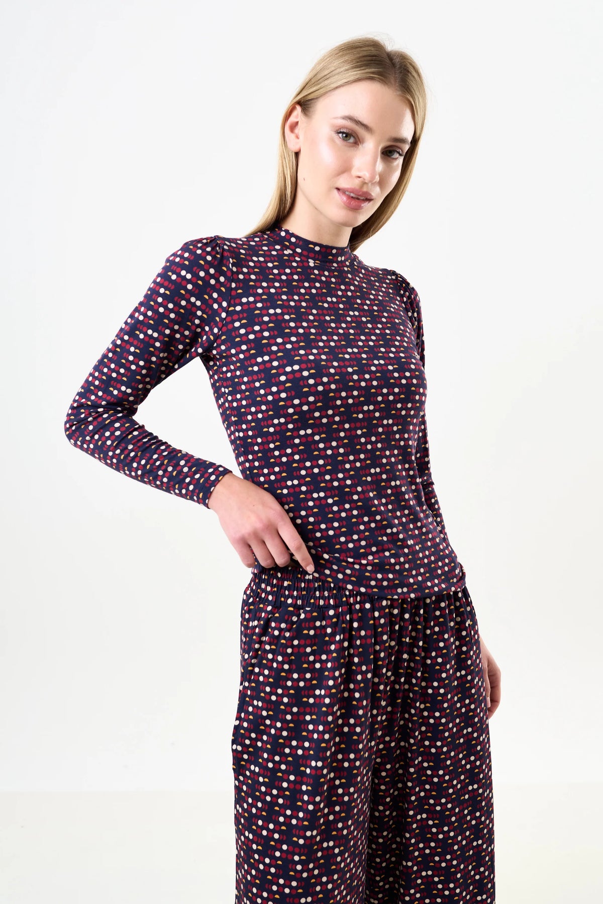 Gilly Retro Dots Print Long Sleeve Top
