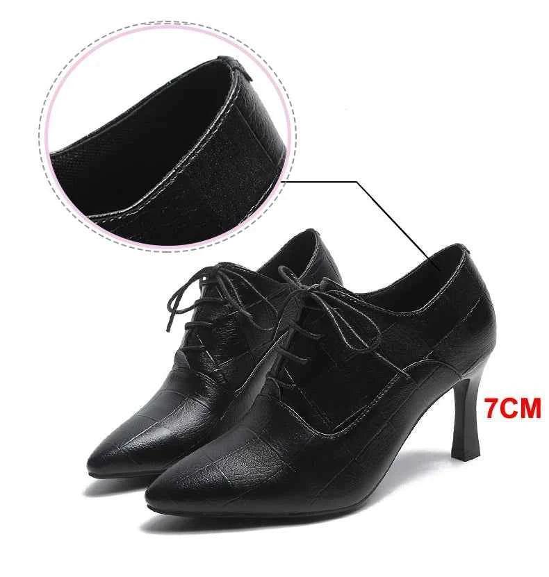 Fashion Elegant Pointy Toe Patent Leather Ladies Slip On Formal Dressing Shoes For Woman Middle Heel Shoes Office Shoes