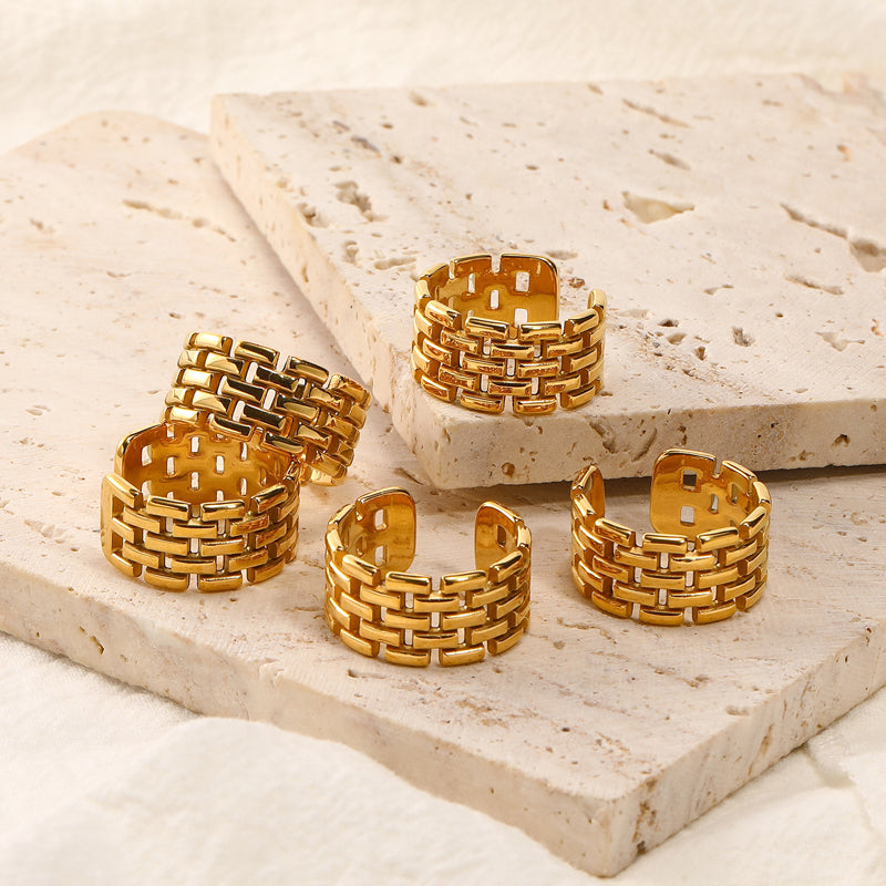 Lumière Gold Ring