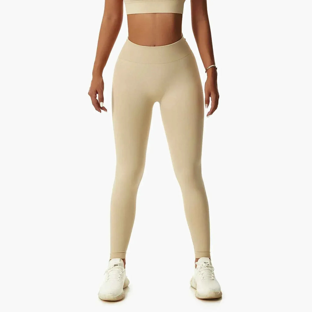 Leggings Yoga Set for Women - Seamless Bra Top and Scrunch Leggings Fitness Sport Suit