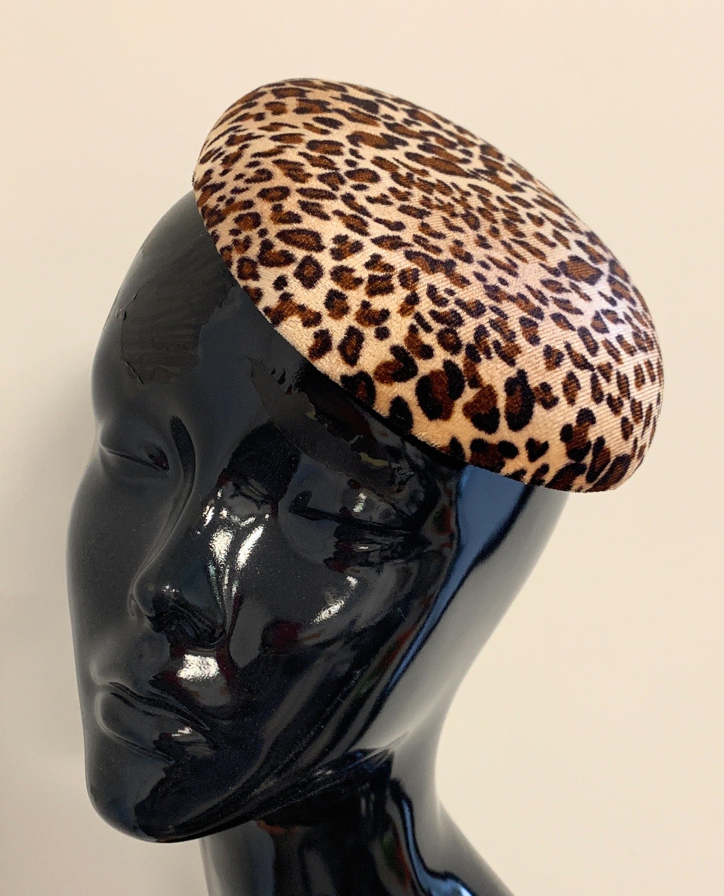 Caprilite Quality Round Velvet Sinamay Fascinator Base Pillbox Hat DIY Material Make Millinery Supplies Wholesale