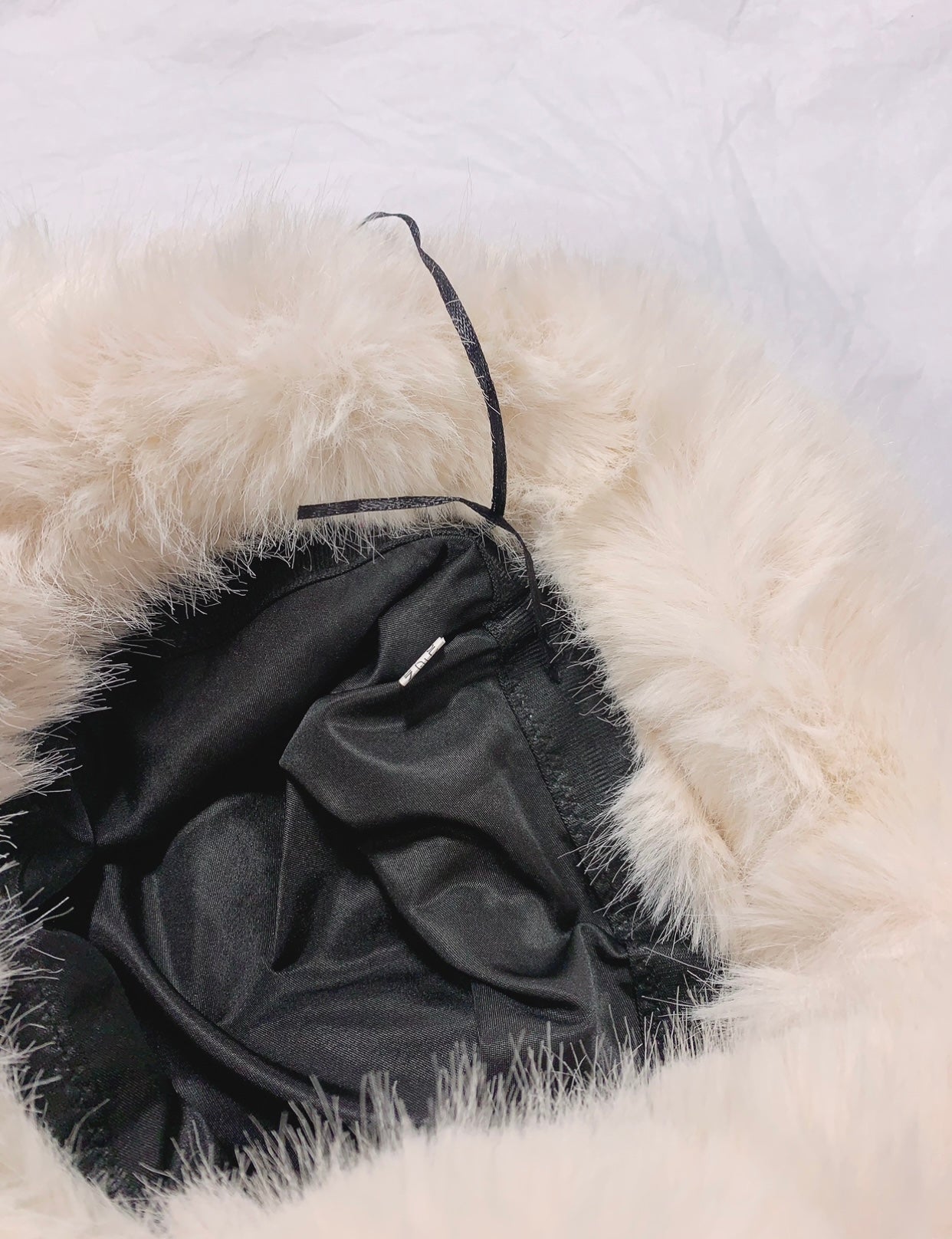 Faux Fur Winter Bucket Hat - Ivory / Off White