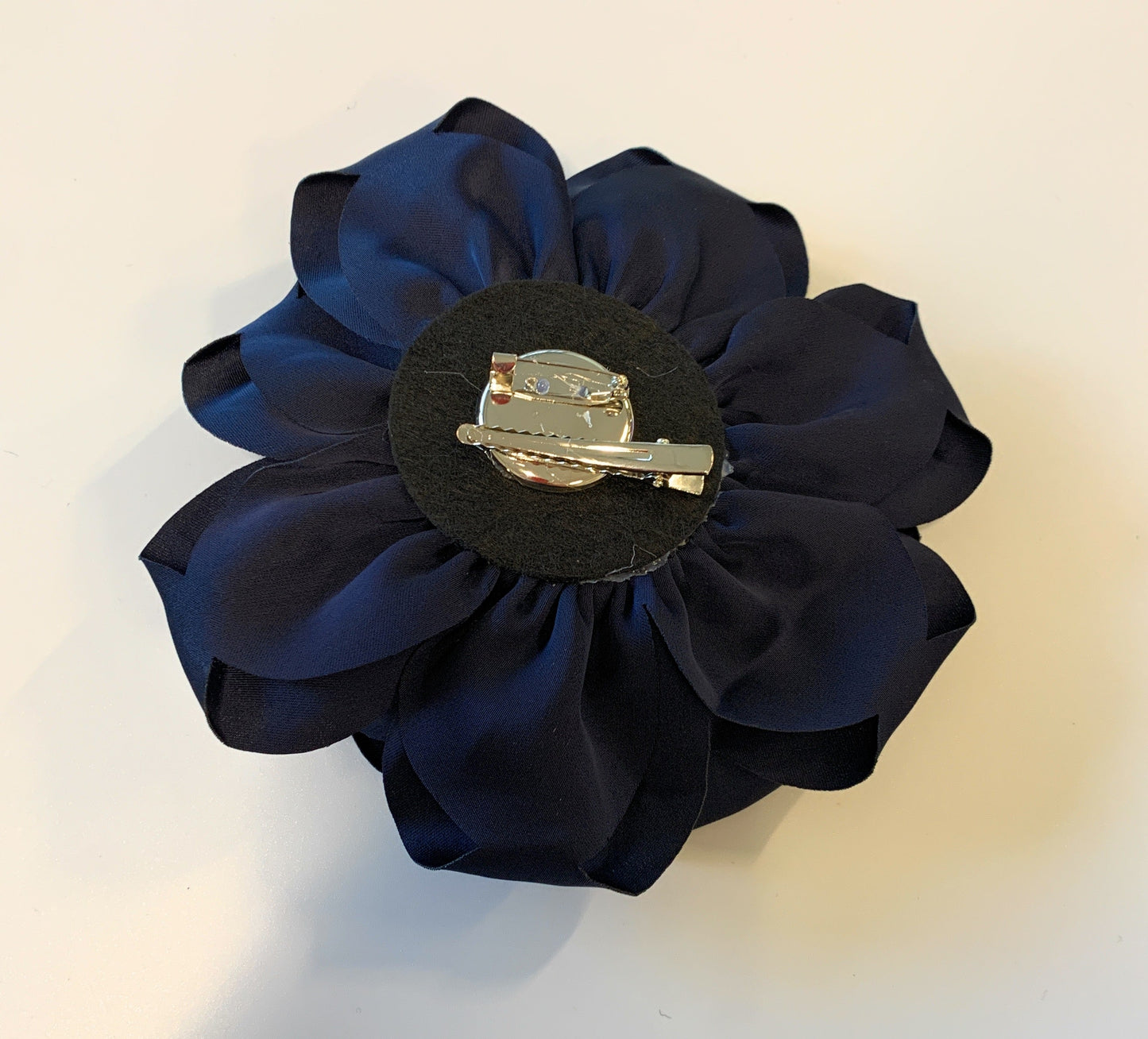 15cm Large Rose Fascinator Corsage Hair Clip and Brooch Pin, Satin Flower, Navy Blue