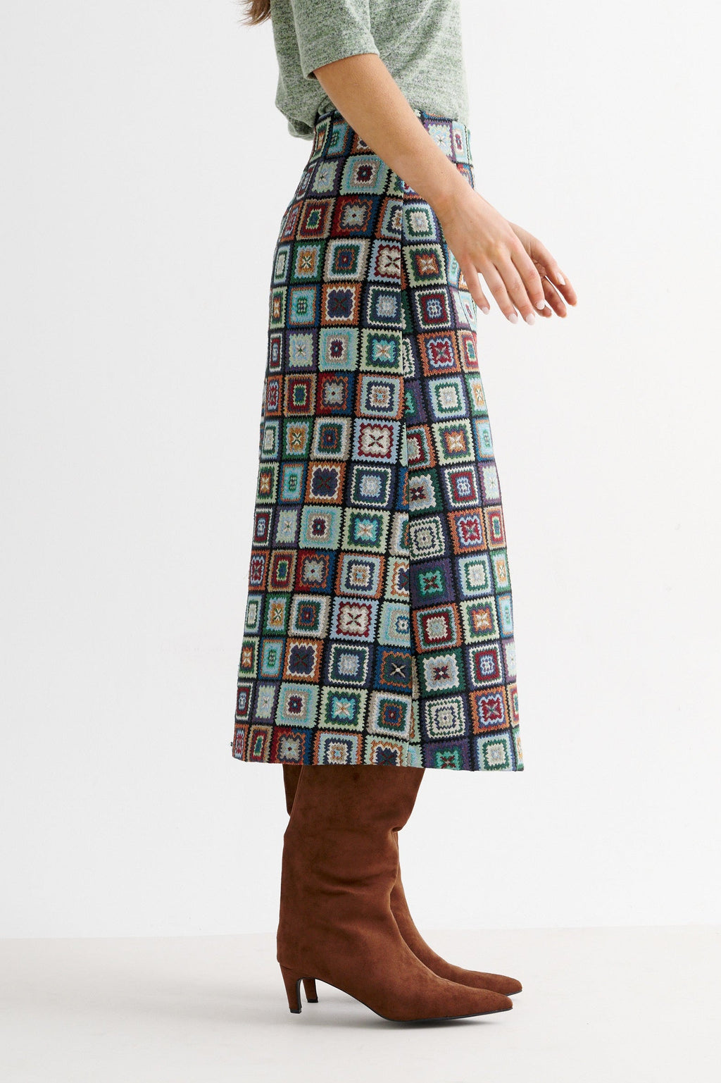 Buffy 70's Patch Jacquard Midi Skirt