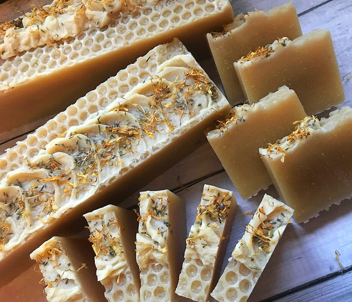 Honey Bee - Honey, Bergamot & Cedarwood Soap Bar