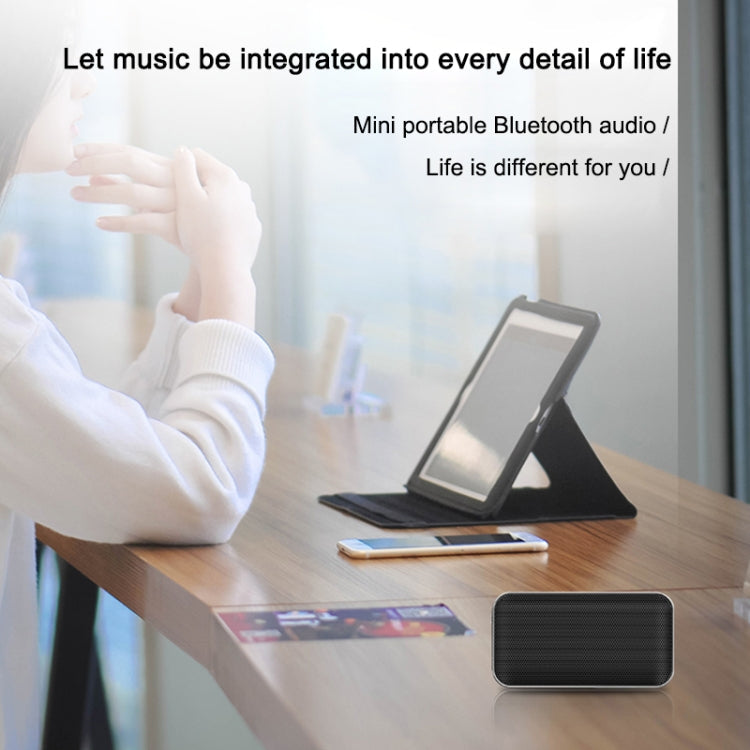 BT209 Outdoor Portable Ultra-thin Mini Wireless Bluetooth Speaker, Support TF Card & Hands-free Calling, Silver