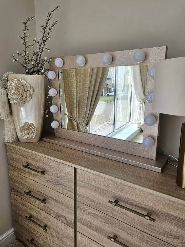 Jolie Gold Hollywood Mirror 80 x 60cm
