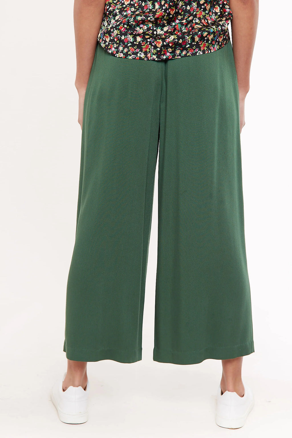 Laurena Wide Leg Cropped Trouser - Green