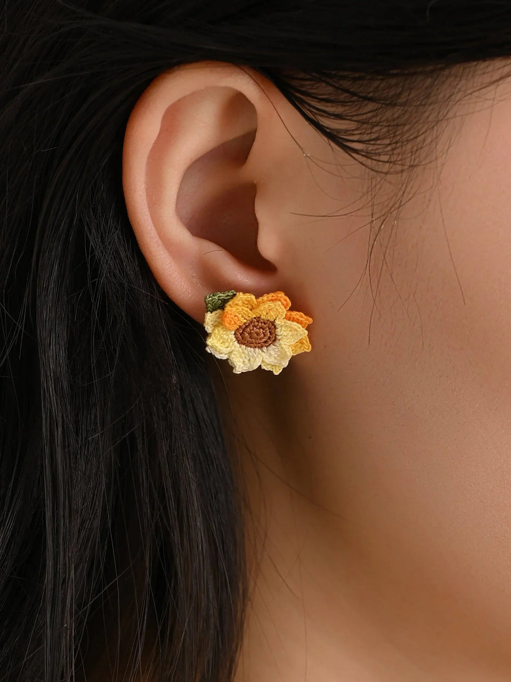Sun-Kissed Sunflower Bloom Earrings