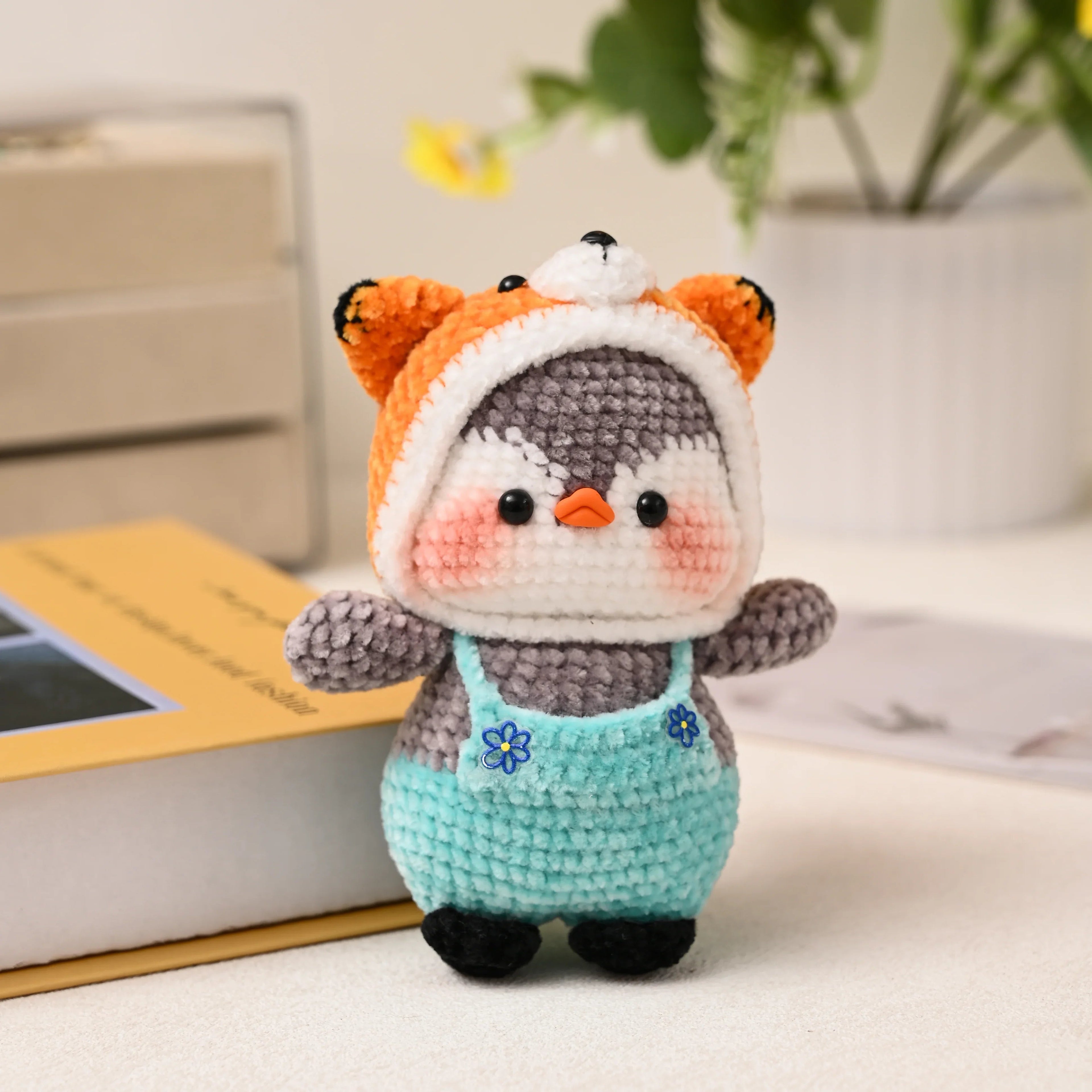 Penguin Parade Crew: Nori