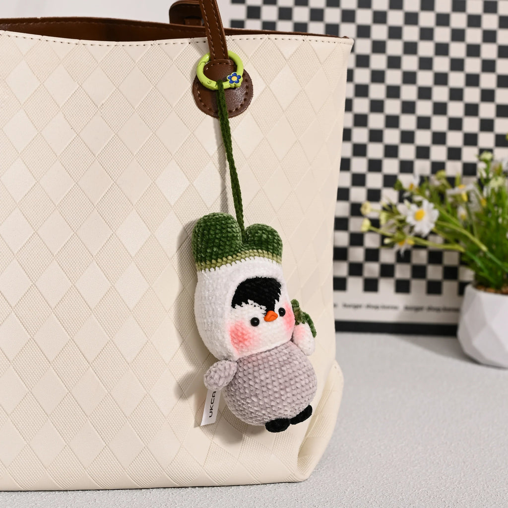 Penguin Parade Crew: Pip