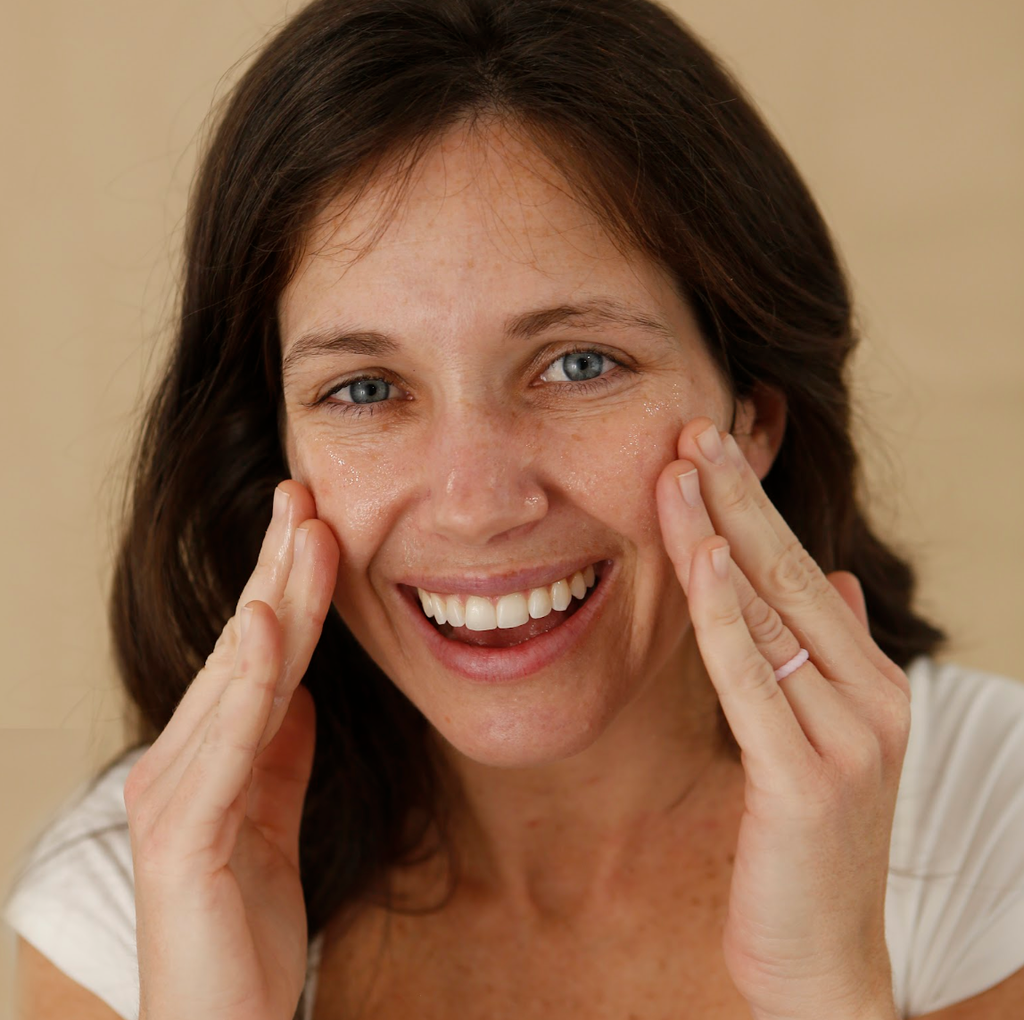 LilyAna Naturals Super C Face Cream