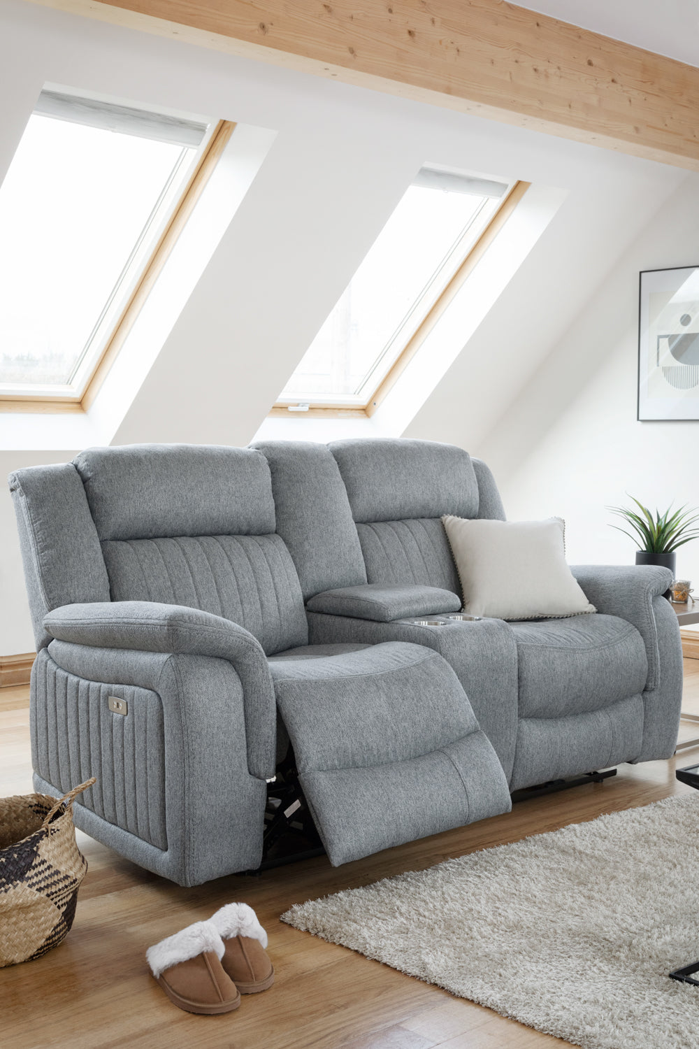 Linden Plush Grey 2-Seater Electric Recliner Sofa - Ultimate Comfort Lounge