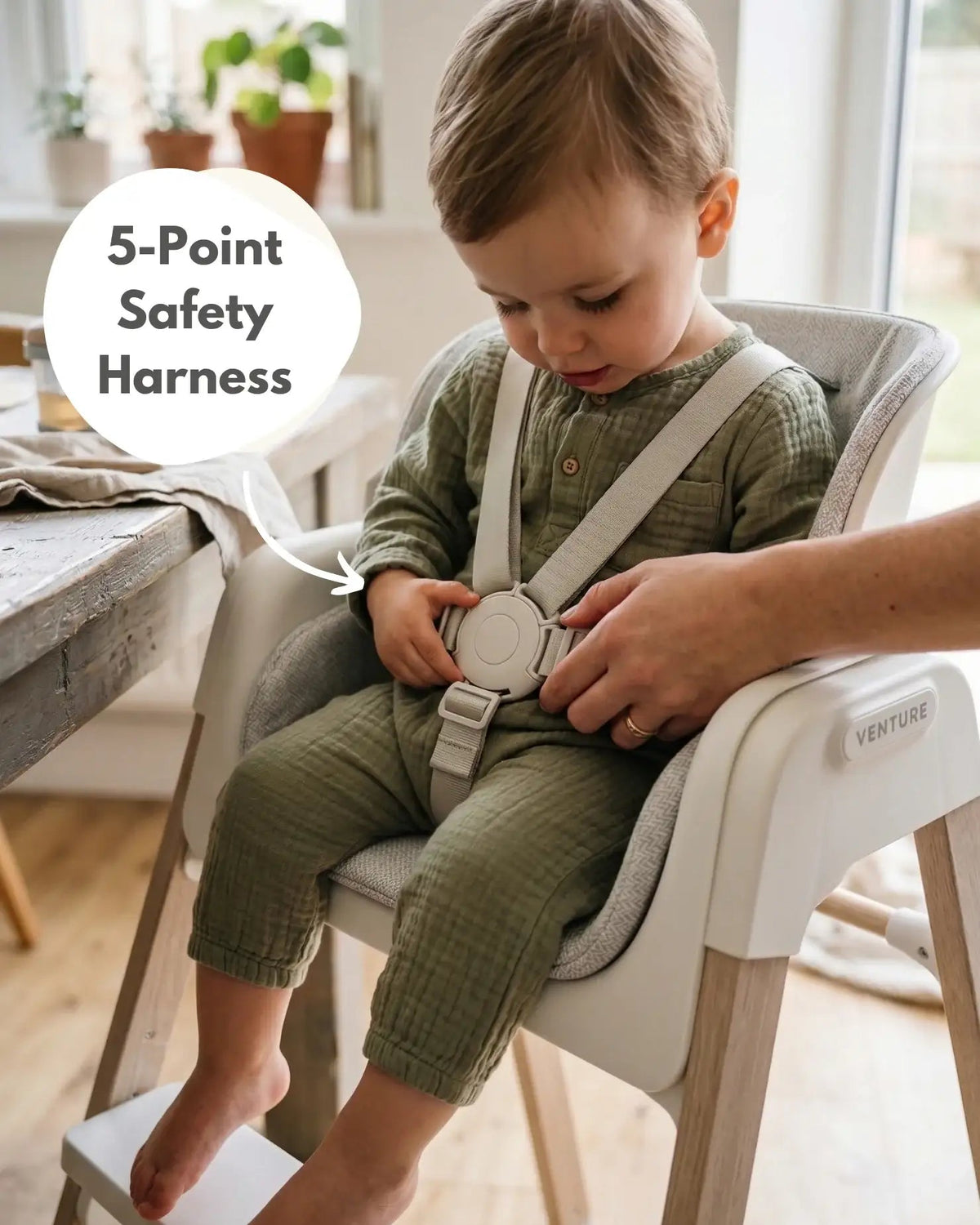 Neyo 2-in-1 High Chair - White