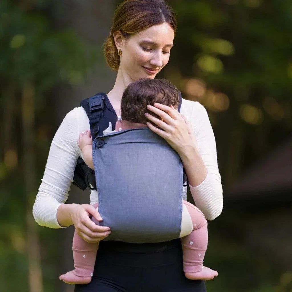 Nuna CUDL Carrier - Caviar