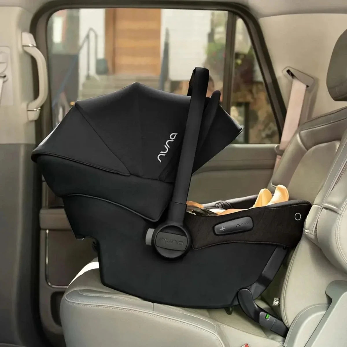 Nuna Pipa Urbn i-Size R129 Infant Car Seat – Caviar